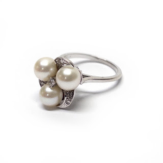 14K White Gold, Pearl, and White Sapphire Ring