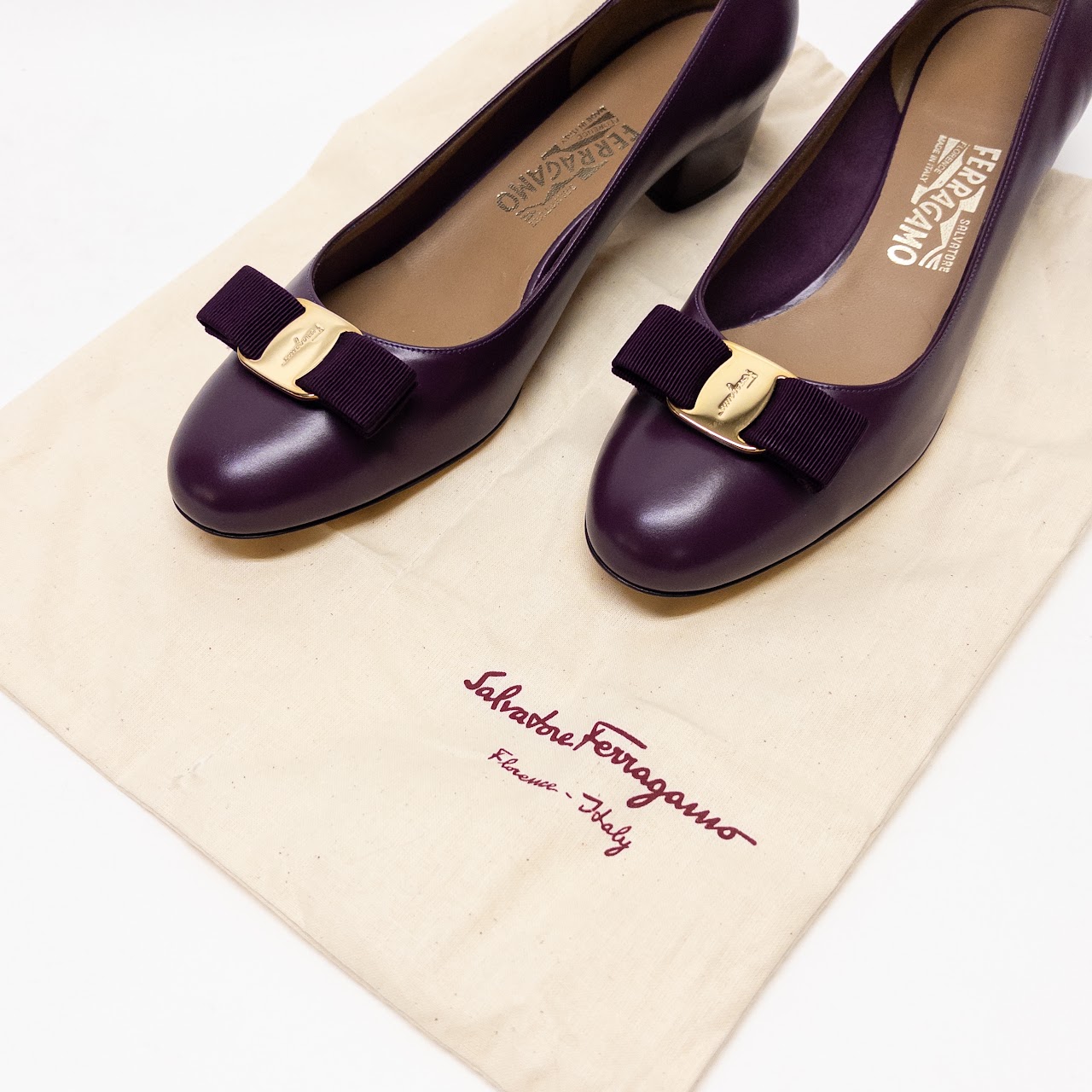 Salvatore Ferragamo New Vara Purple Low Pumps