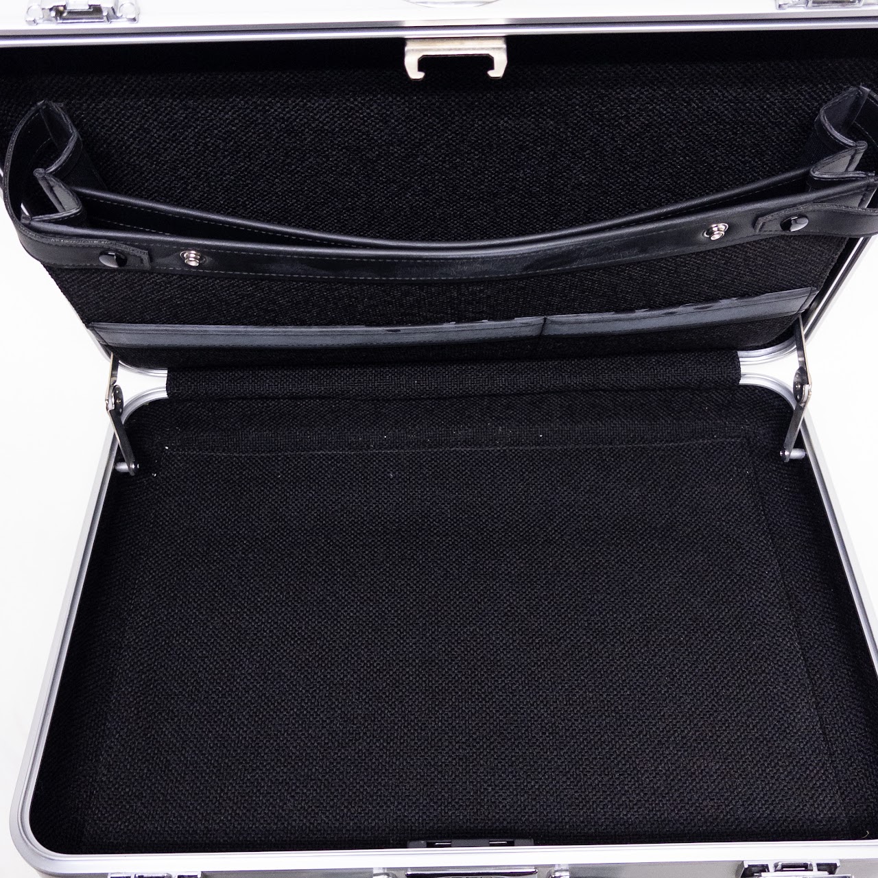 Elite by Zero Classic Aluminum Briefcase