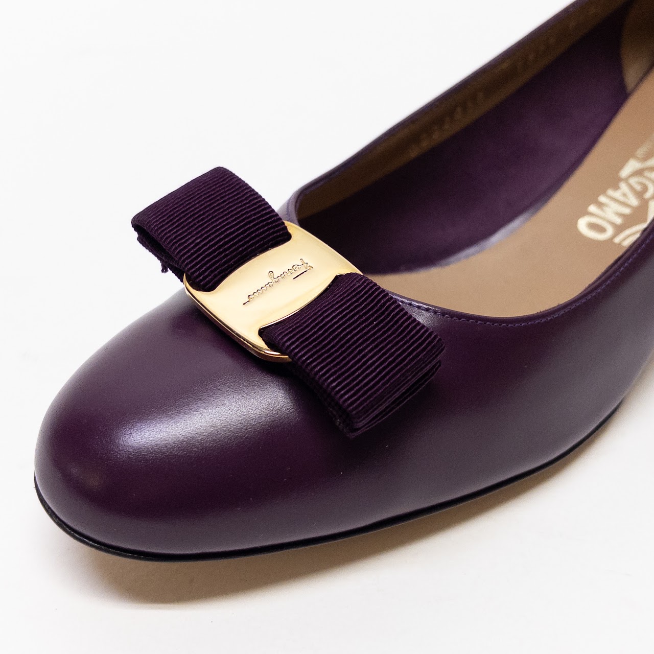 Salvatore Ferragamo New Vara Purple Low Pumps