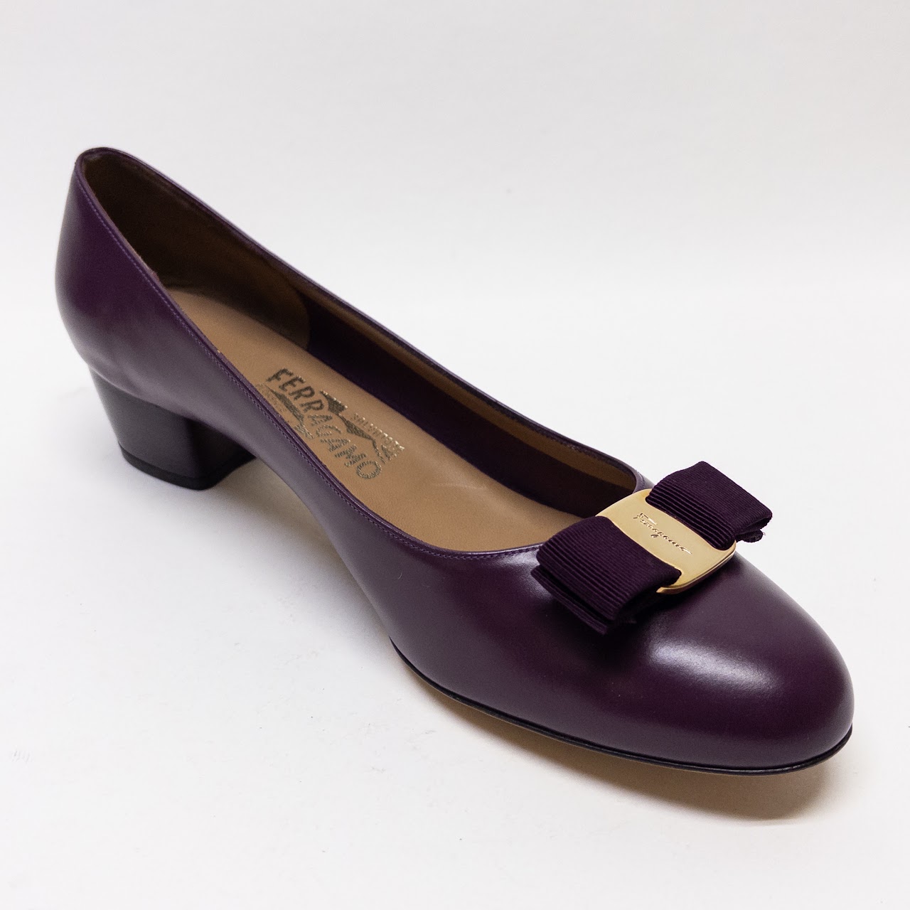 Salvatore Ferragamo New Vara Purple Low Pumps