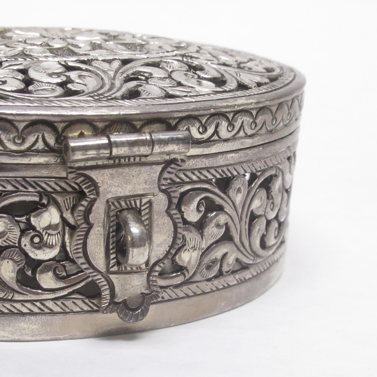 800 Silver Pierced Box