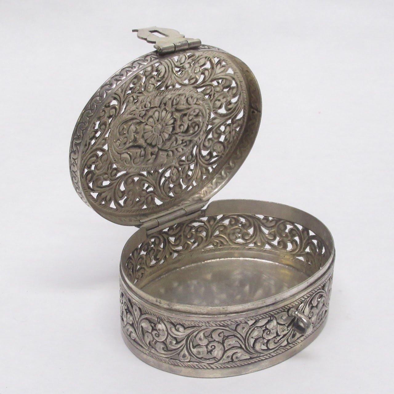 800 Silver Pierced Box