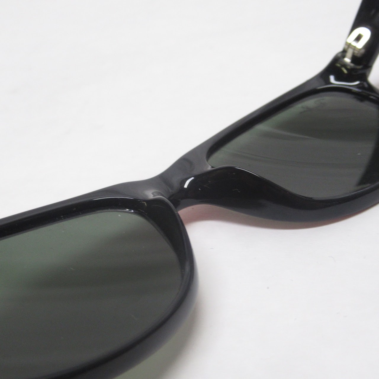 Ray-Ban New Wayfarer Sunglasses