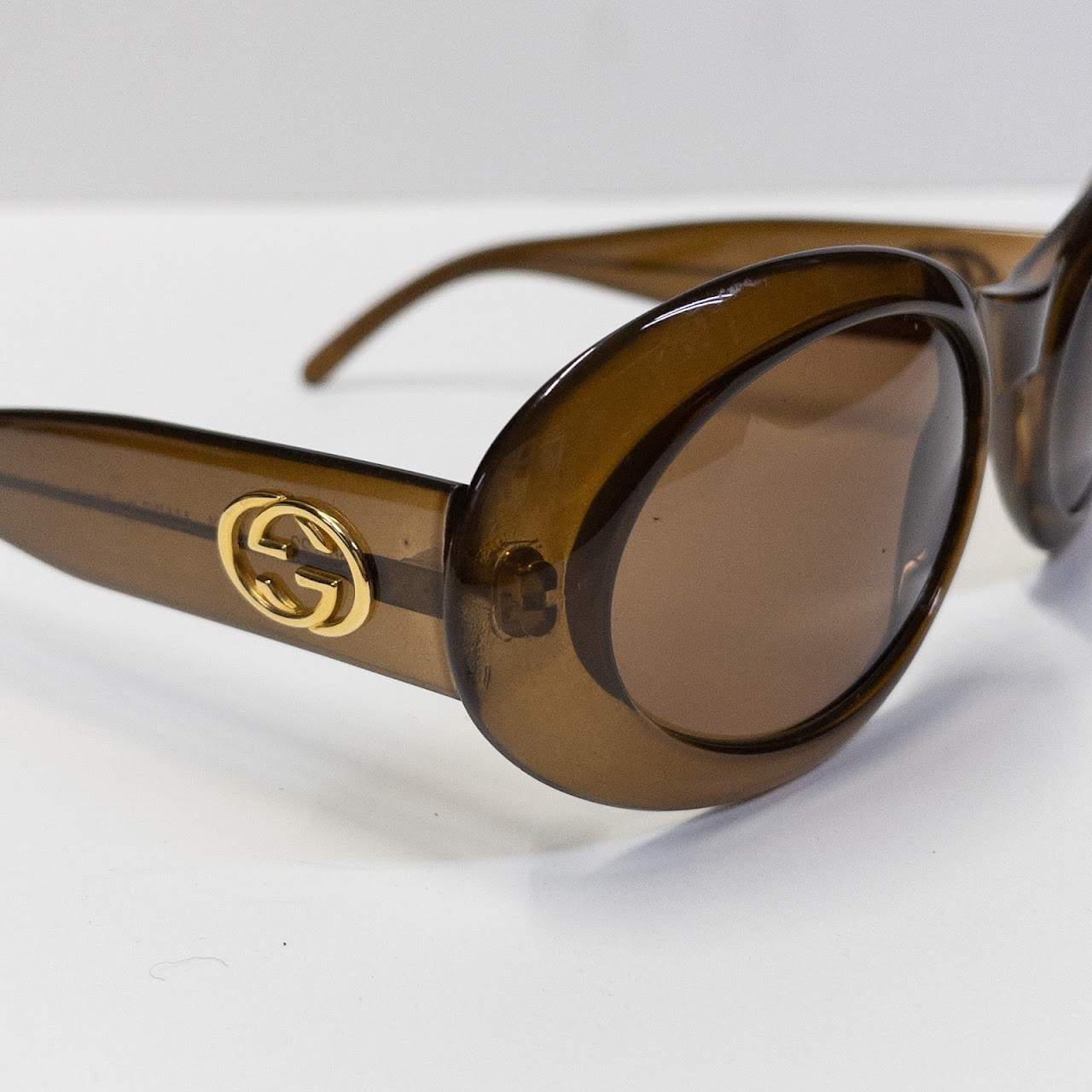 Gucci Oval Sunglasses