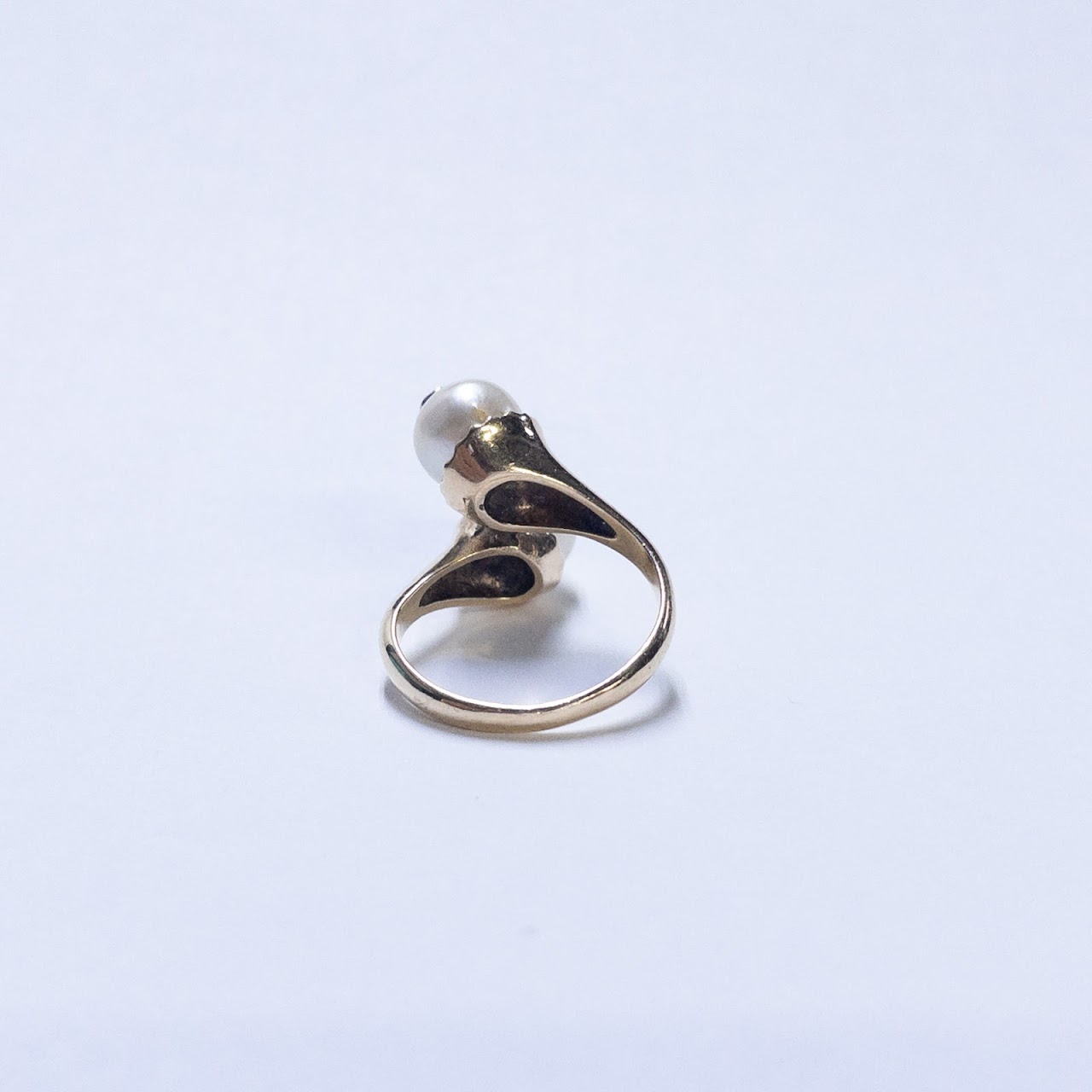 14K Gold  Pearl &  Diamond Ring