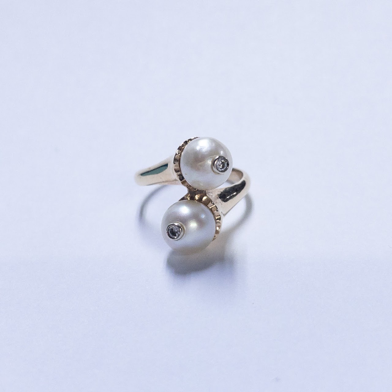 14K Gold  Pearl &  Diamond Ring