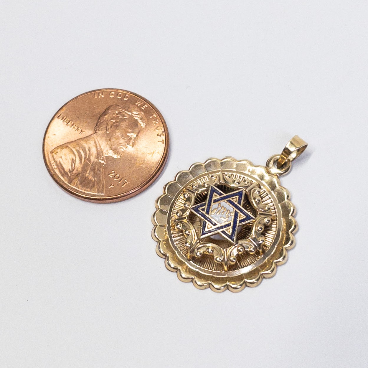 14K Gold Dimensional Star of David Charm