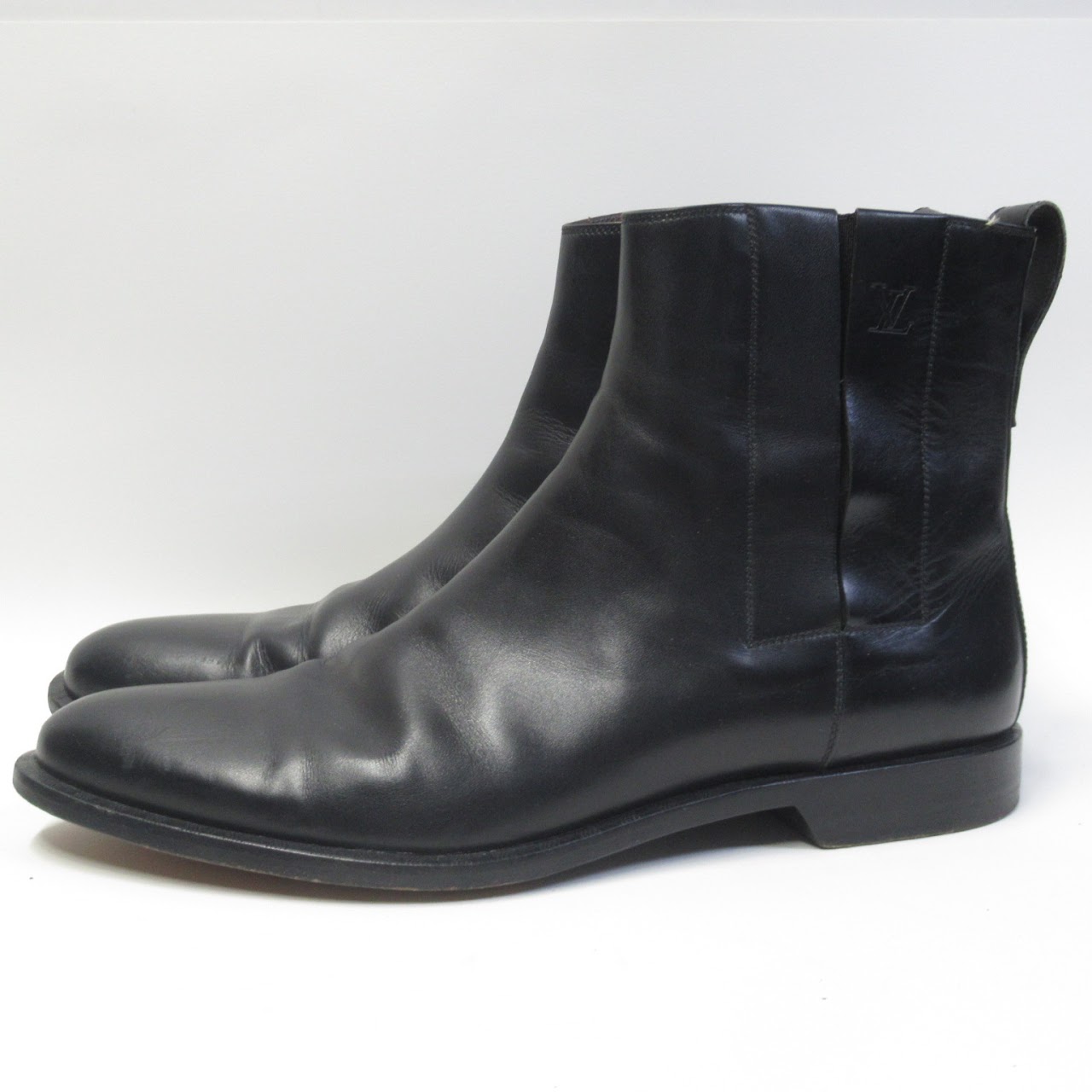 Louis Vuitton Black Leather Chelsea Boots