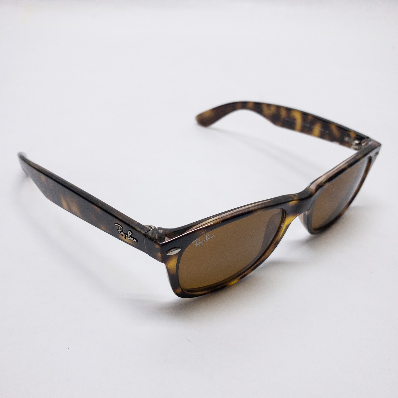 Ray-Ban Wayfarer Sunglasses