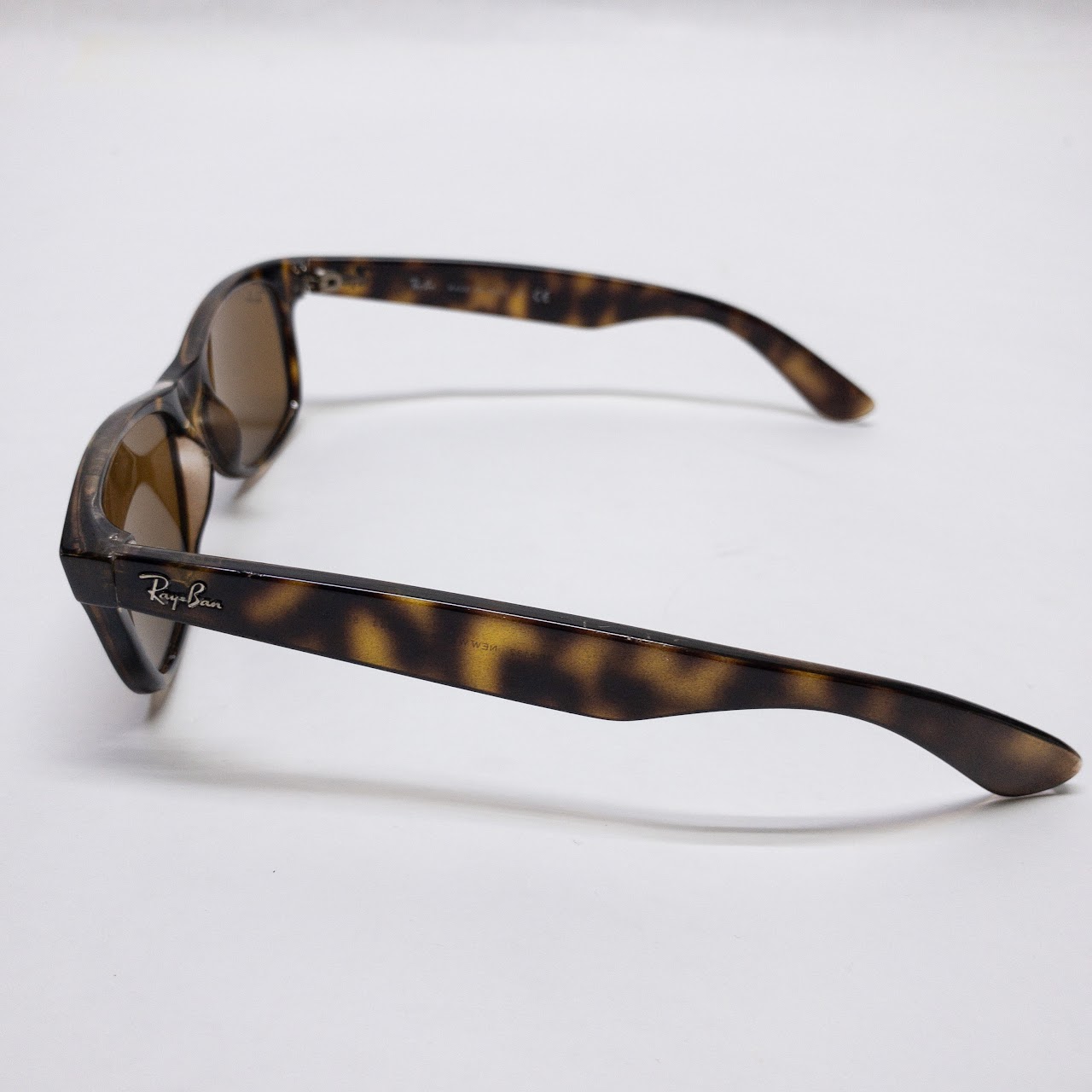 Ray-Ban Wayfarer Sunglasses