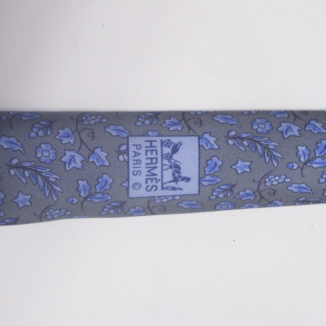 Hermès Blue Silk Grape Vine Tie