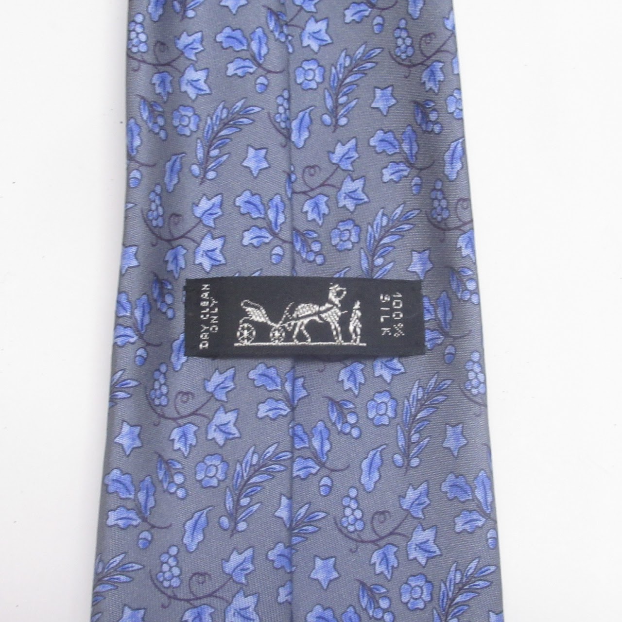 Hermès Blue Silk Grape Vine Tie