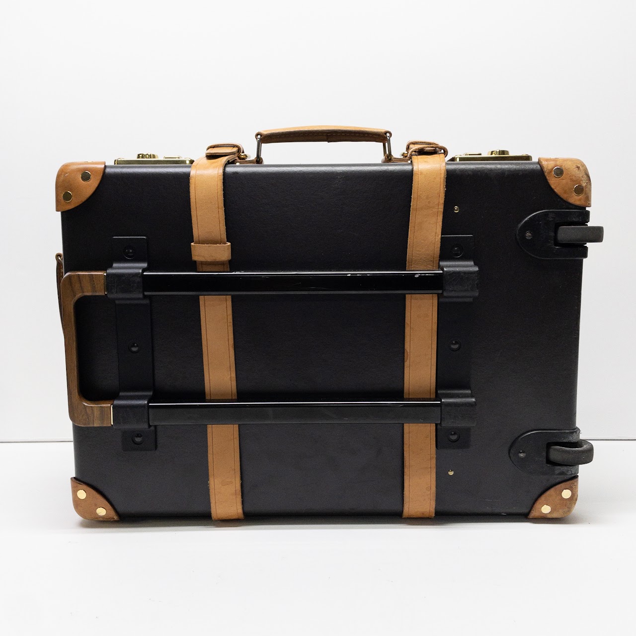 Globe-Trotter Safari Carry-On Suitcase