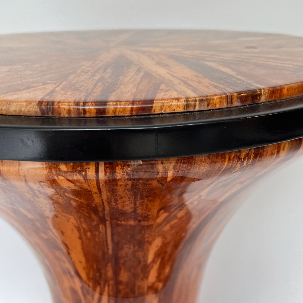 Boracay Banana Bark Round Accent Table