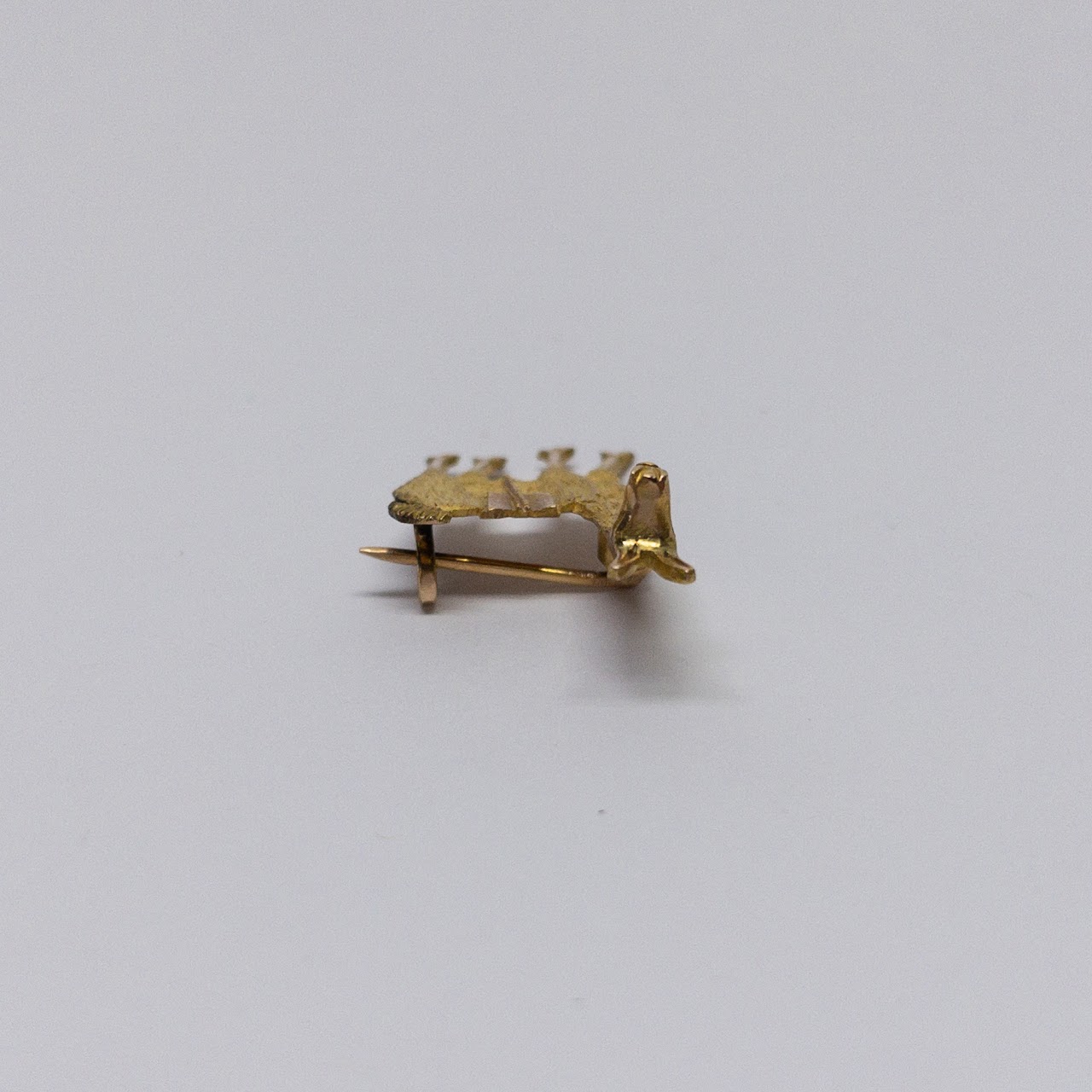 18K Gold Llama Pin