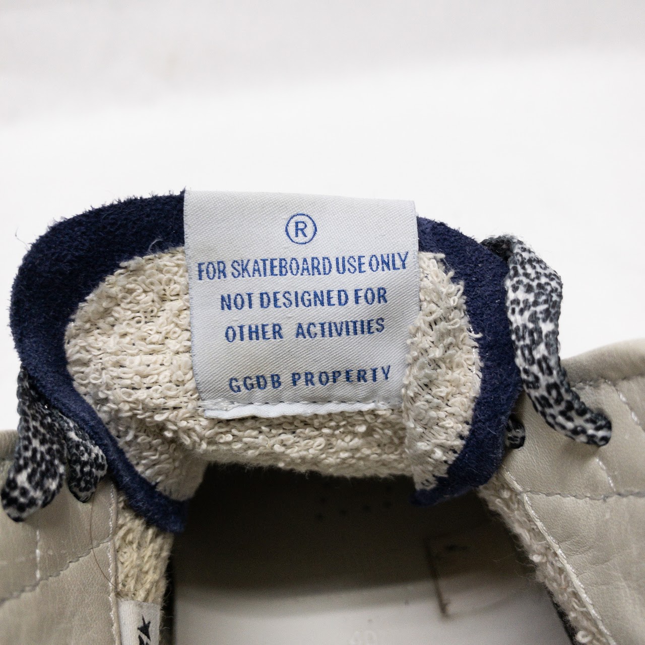 Golden Goose Deluxe Brand Mid Star Sneakers