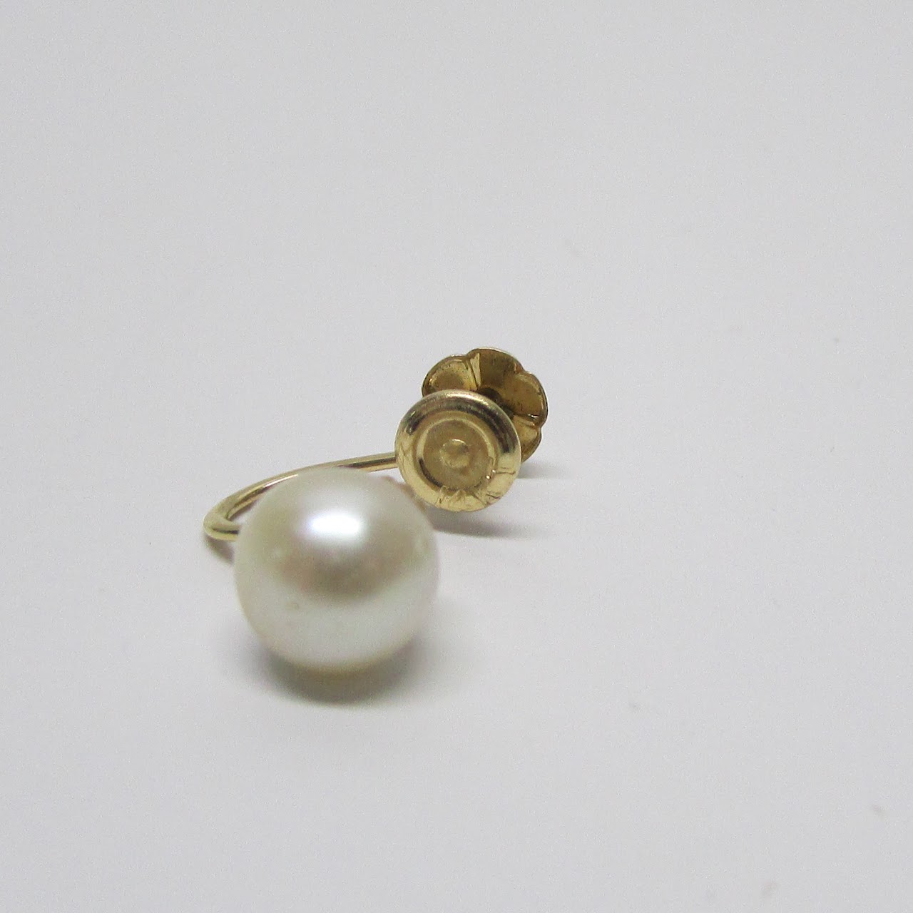 14K Gold & Pearl Screw Back Earrings