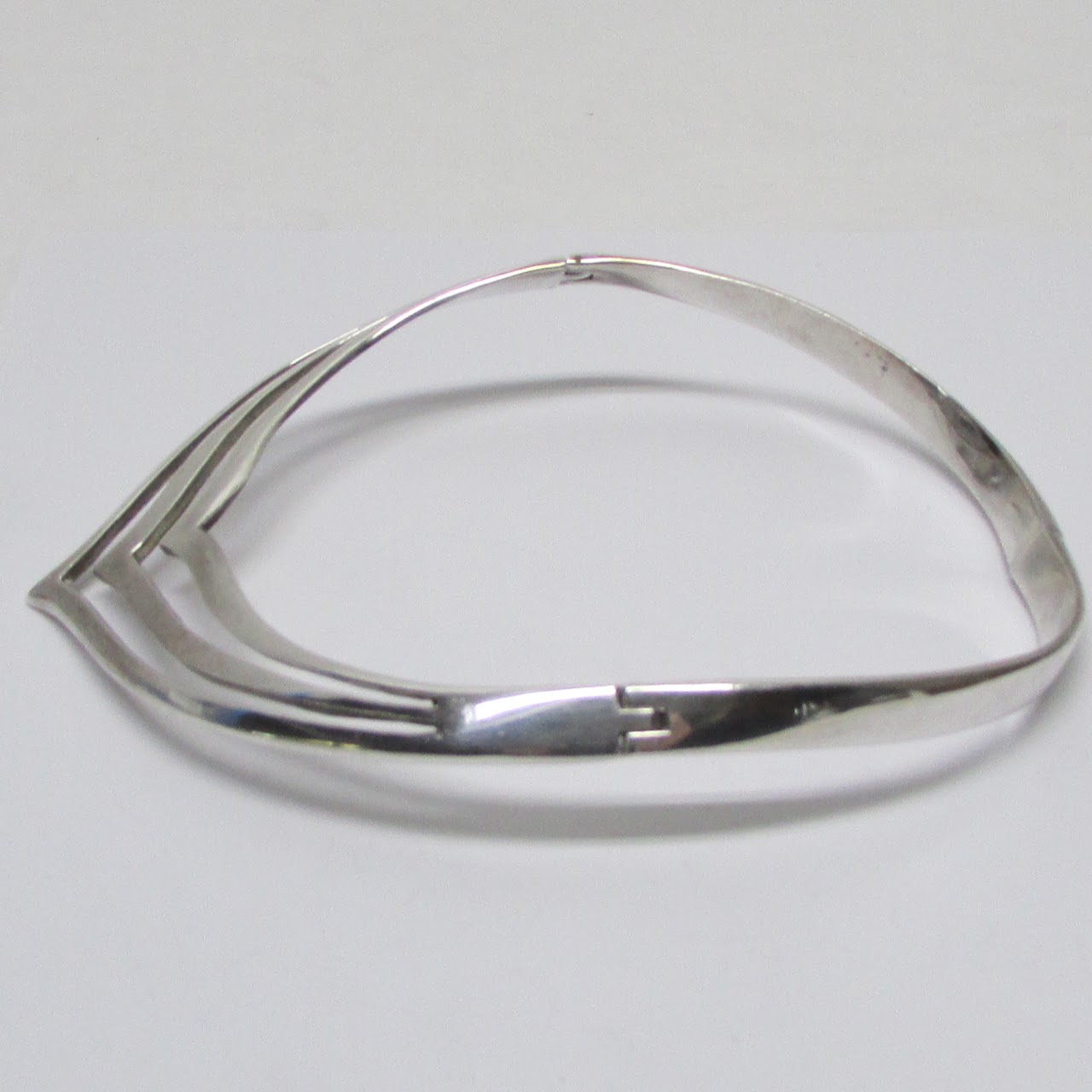 Sterling Silver Pointed Collar Necklace