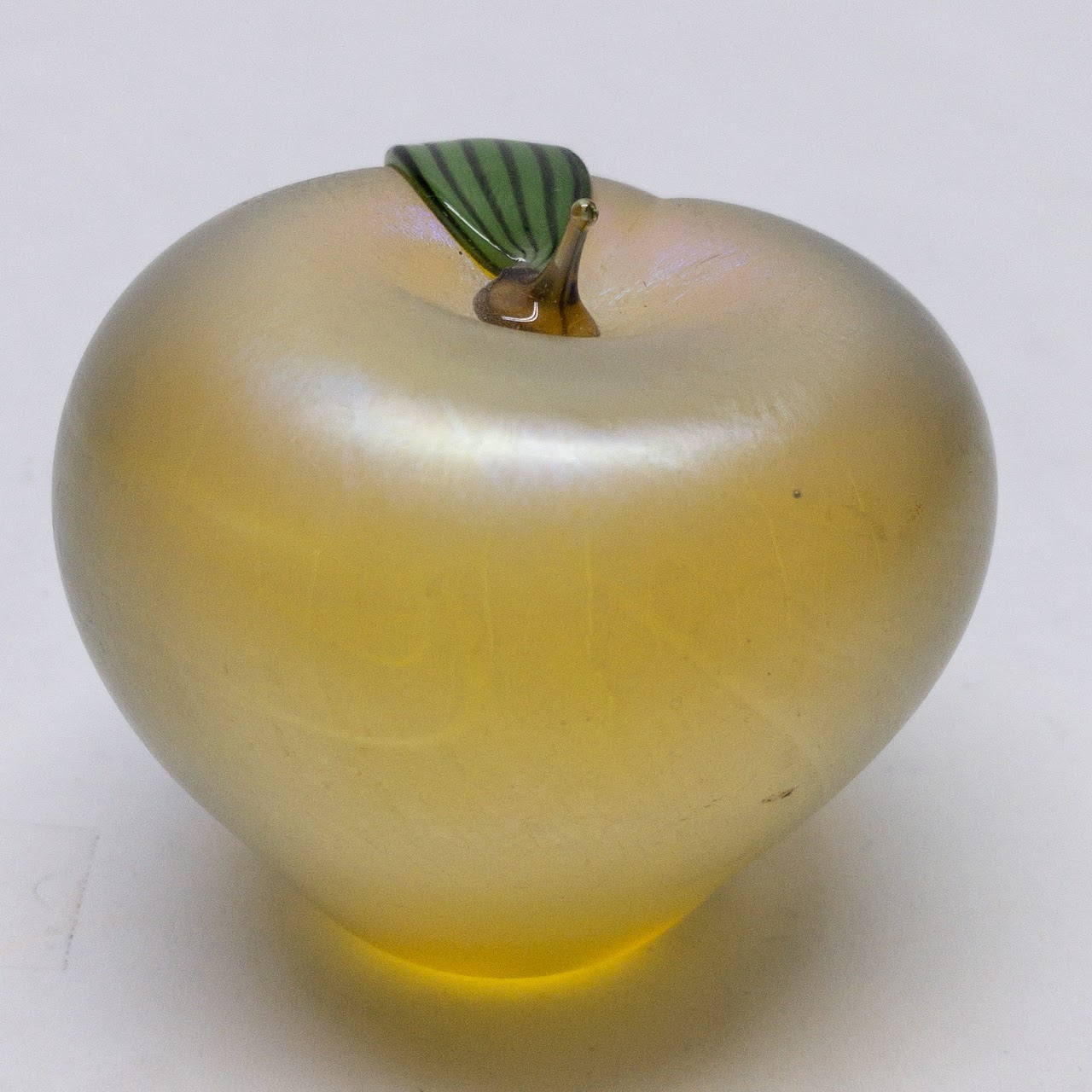Orient & Flume Iridescent Art Glass Apple