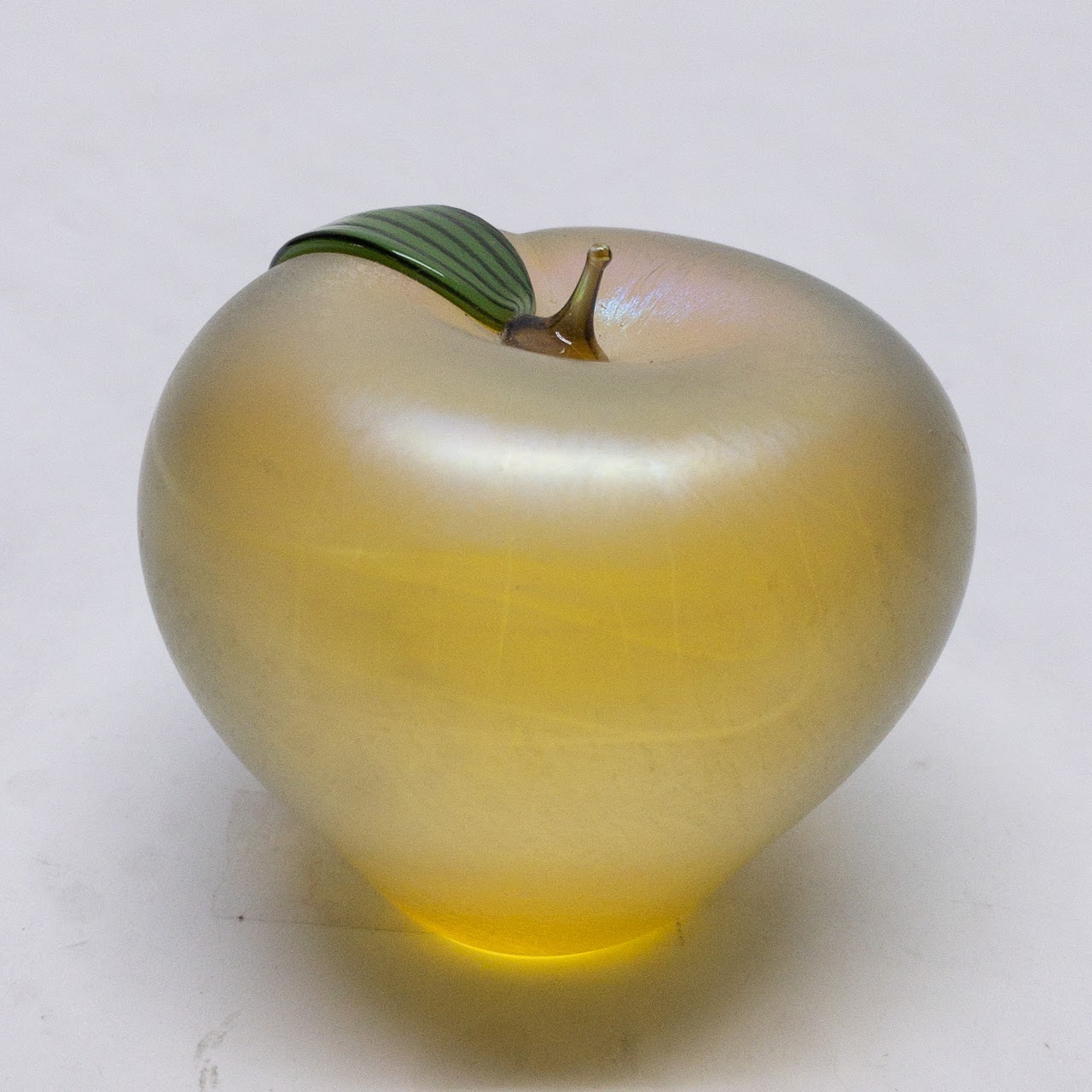 Orient & Flume Iridescent Art Glass Apple