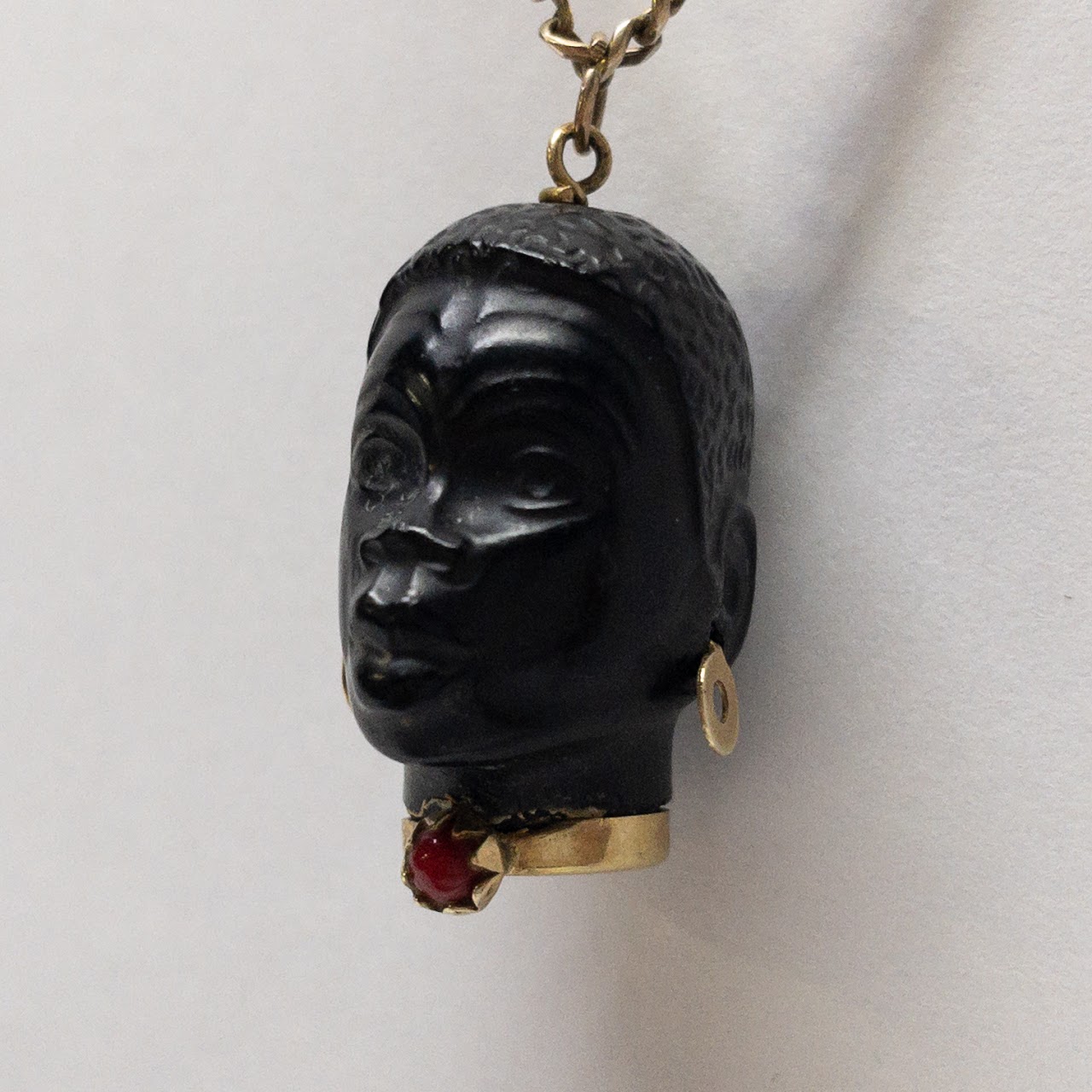 14K Gold Carved Ebony Head Pendant Necklace