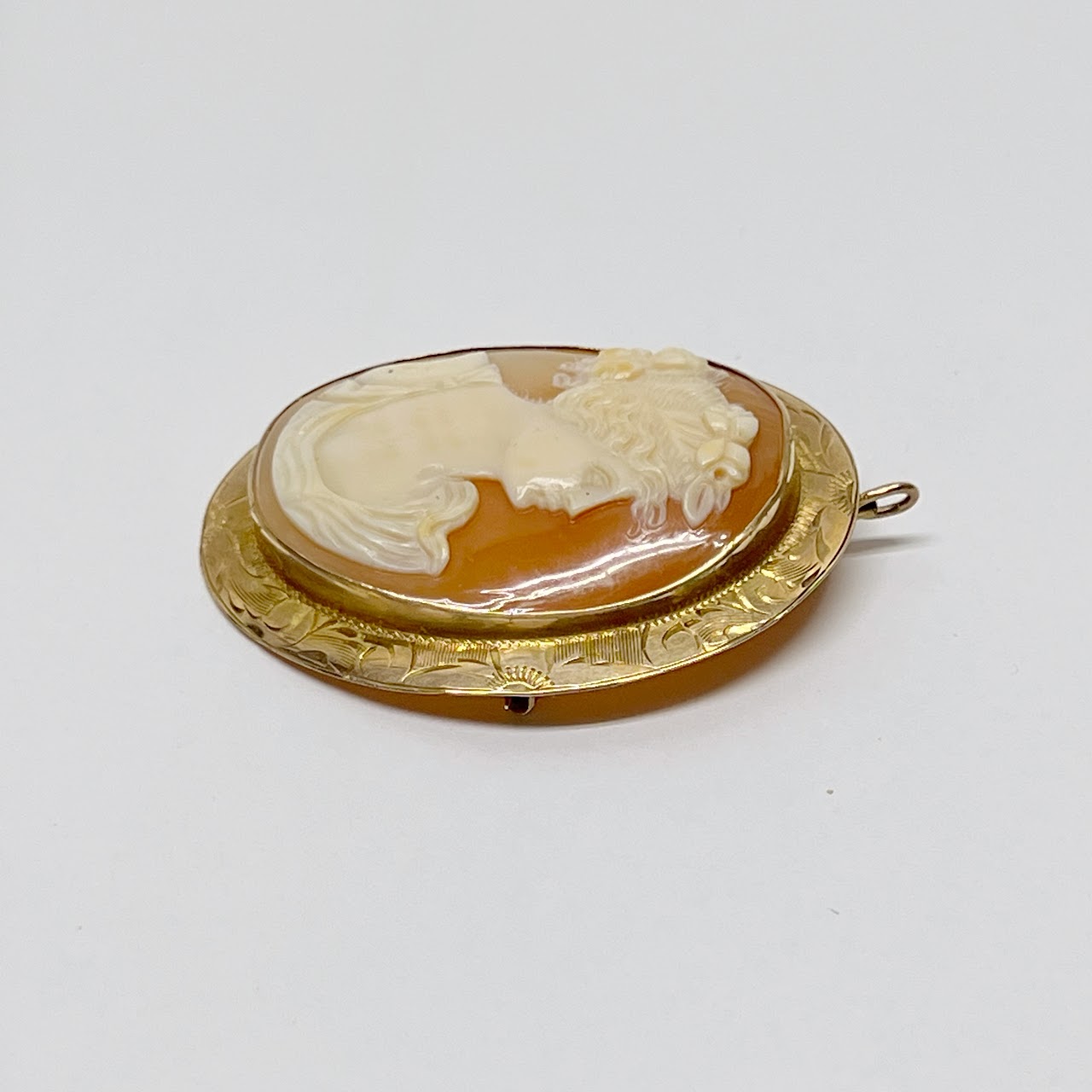 10K Gold Cameo Convertible Pendant