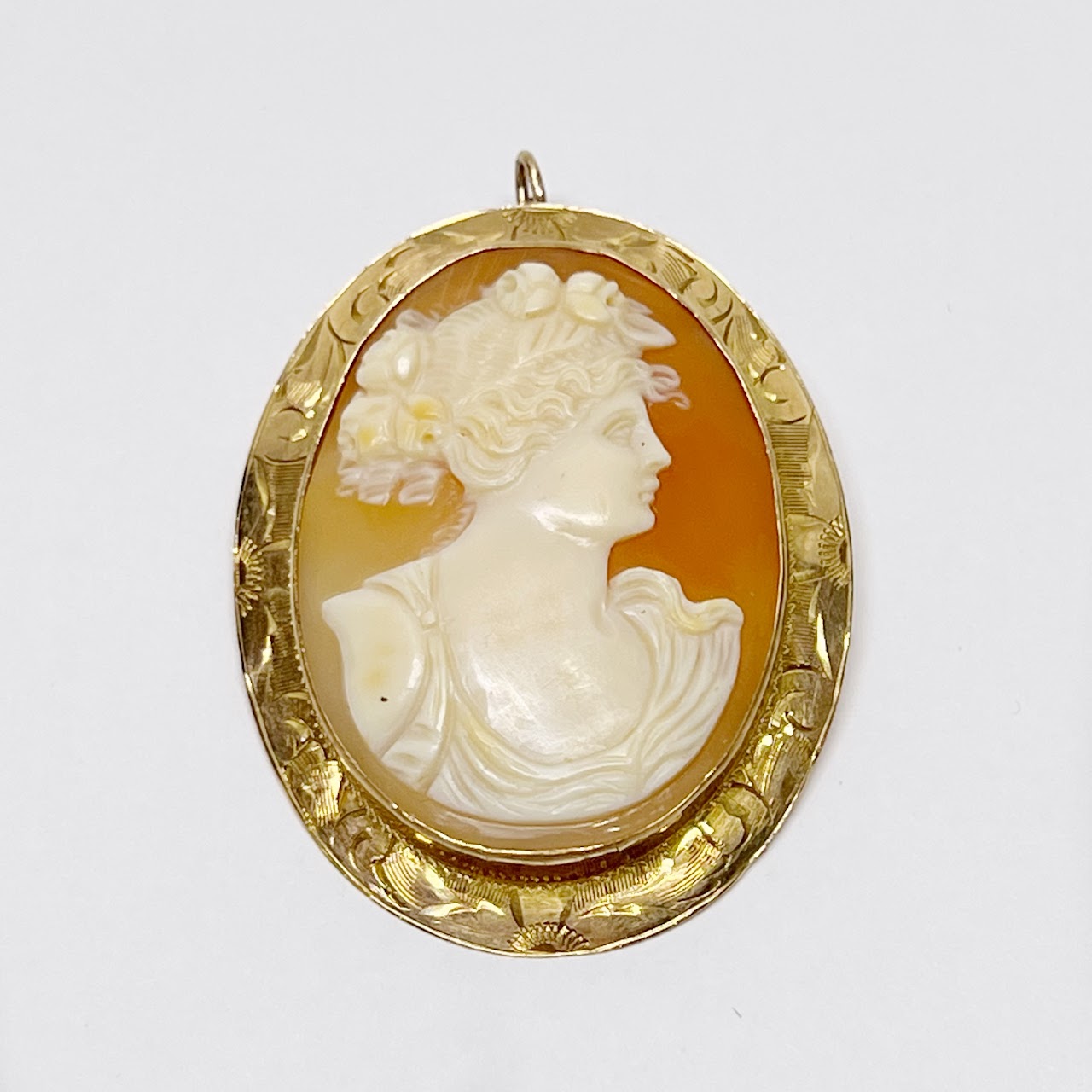 10K Gold Cameo Convertible Pendant