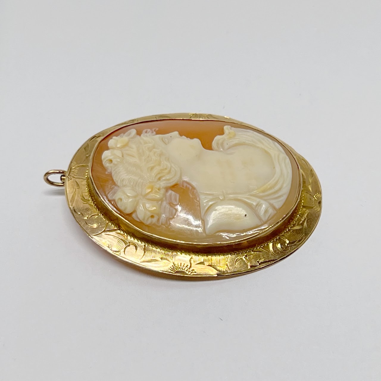 10K Gold Cameo Convertible Pendant