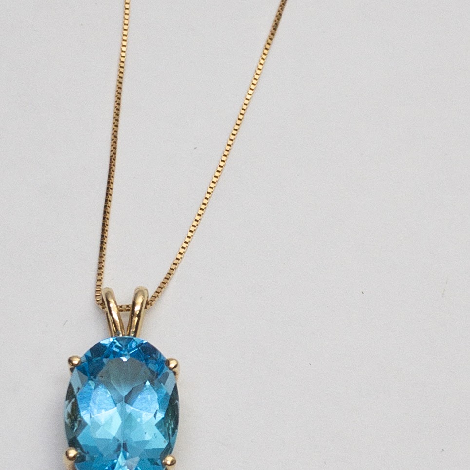 14K Gold and Blue Stone Pendant Necklace