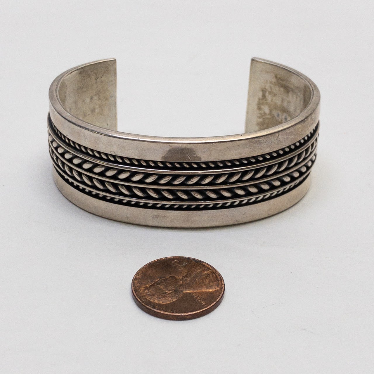 Sterling Silver Vintage Navajo Tom Hawk Cuff Bracelet