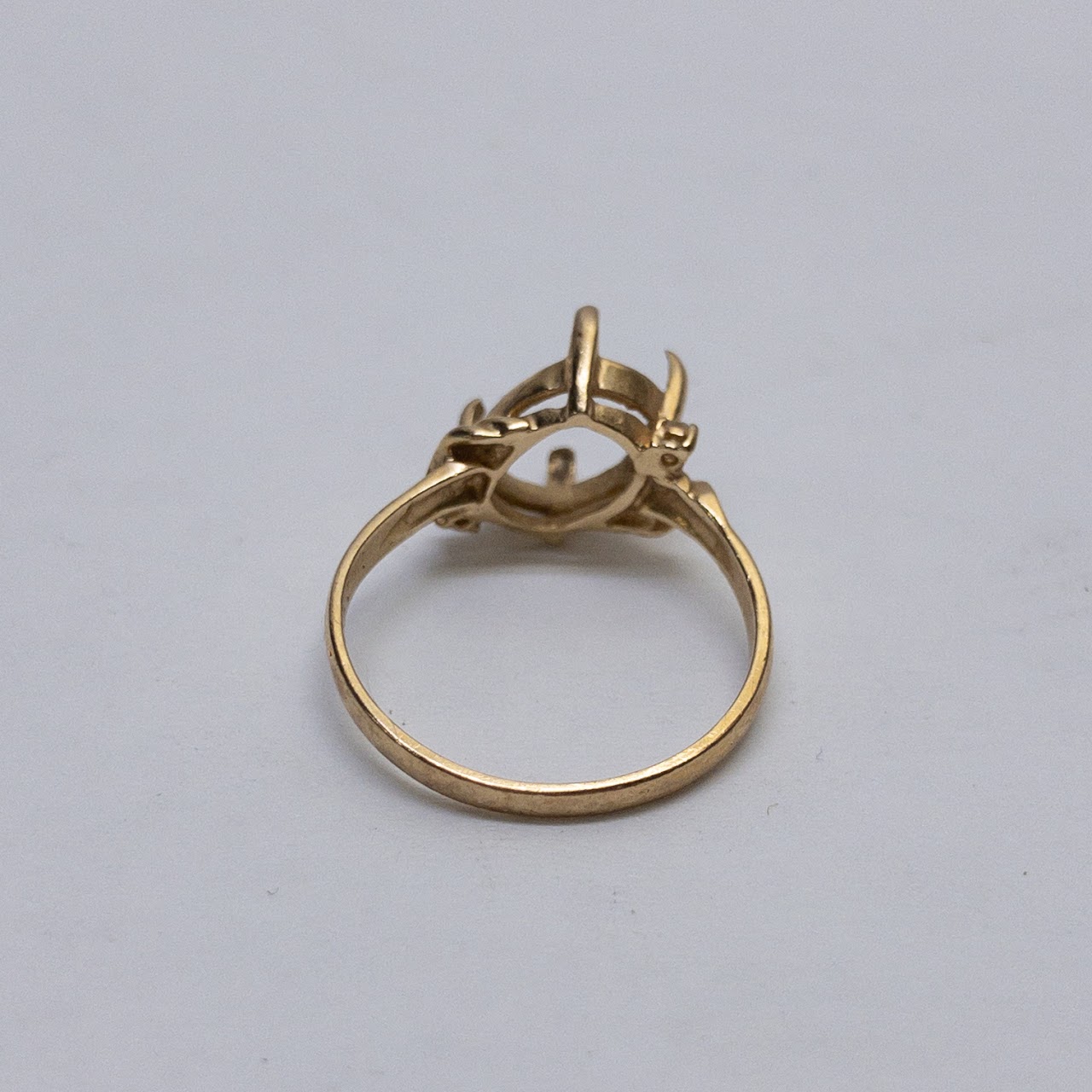 14K Gold, Diamond, and Missing Stone Ring