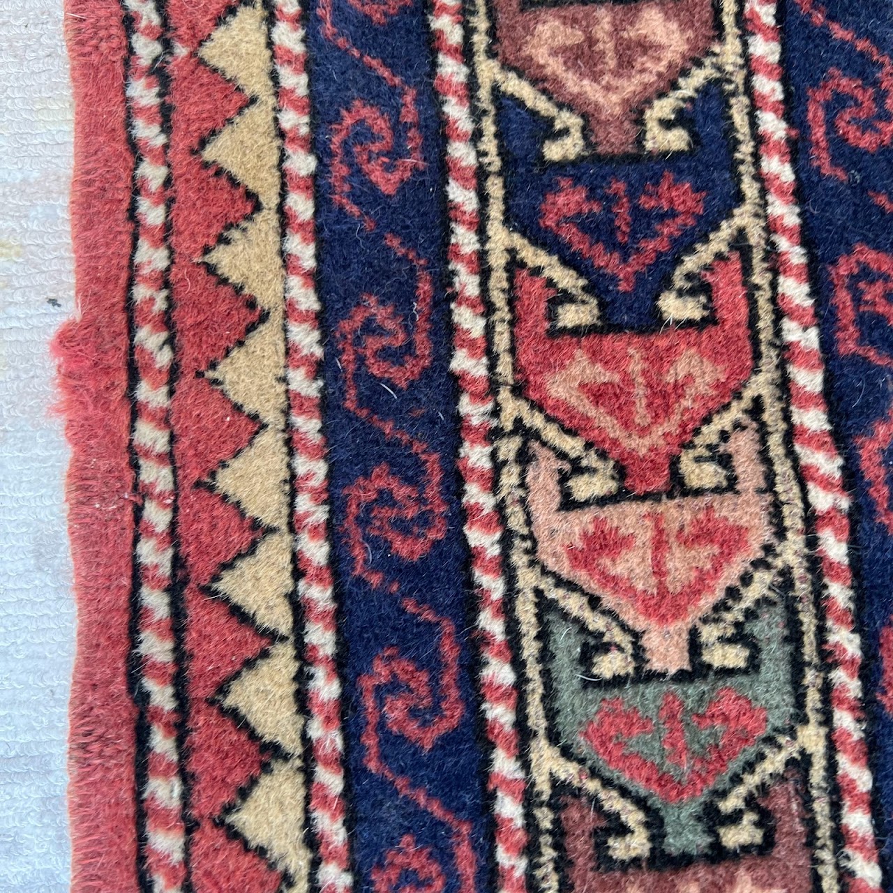 Fachralo Kazak Wool Area Rug