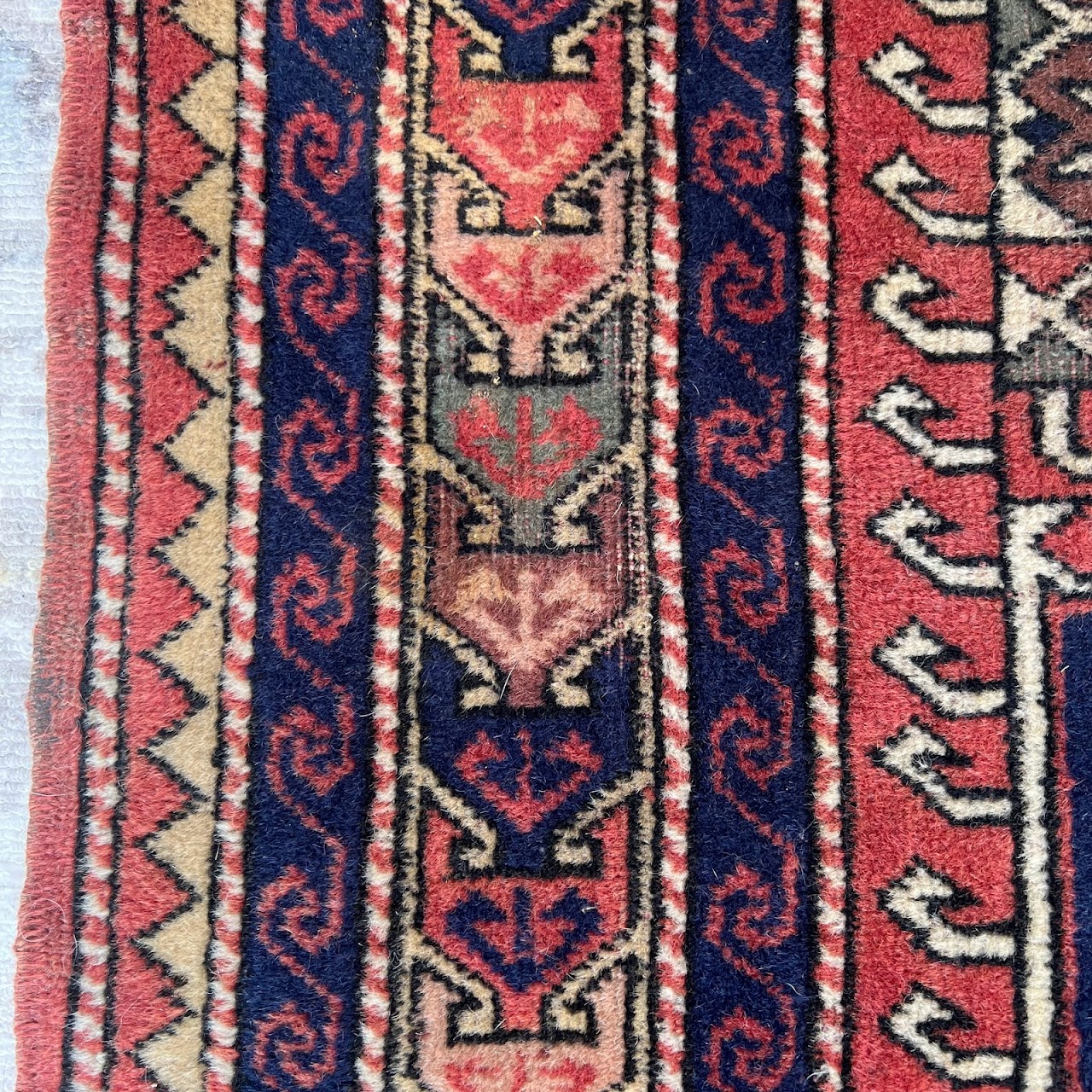 Fachralo Kazak Wool Area Rug