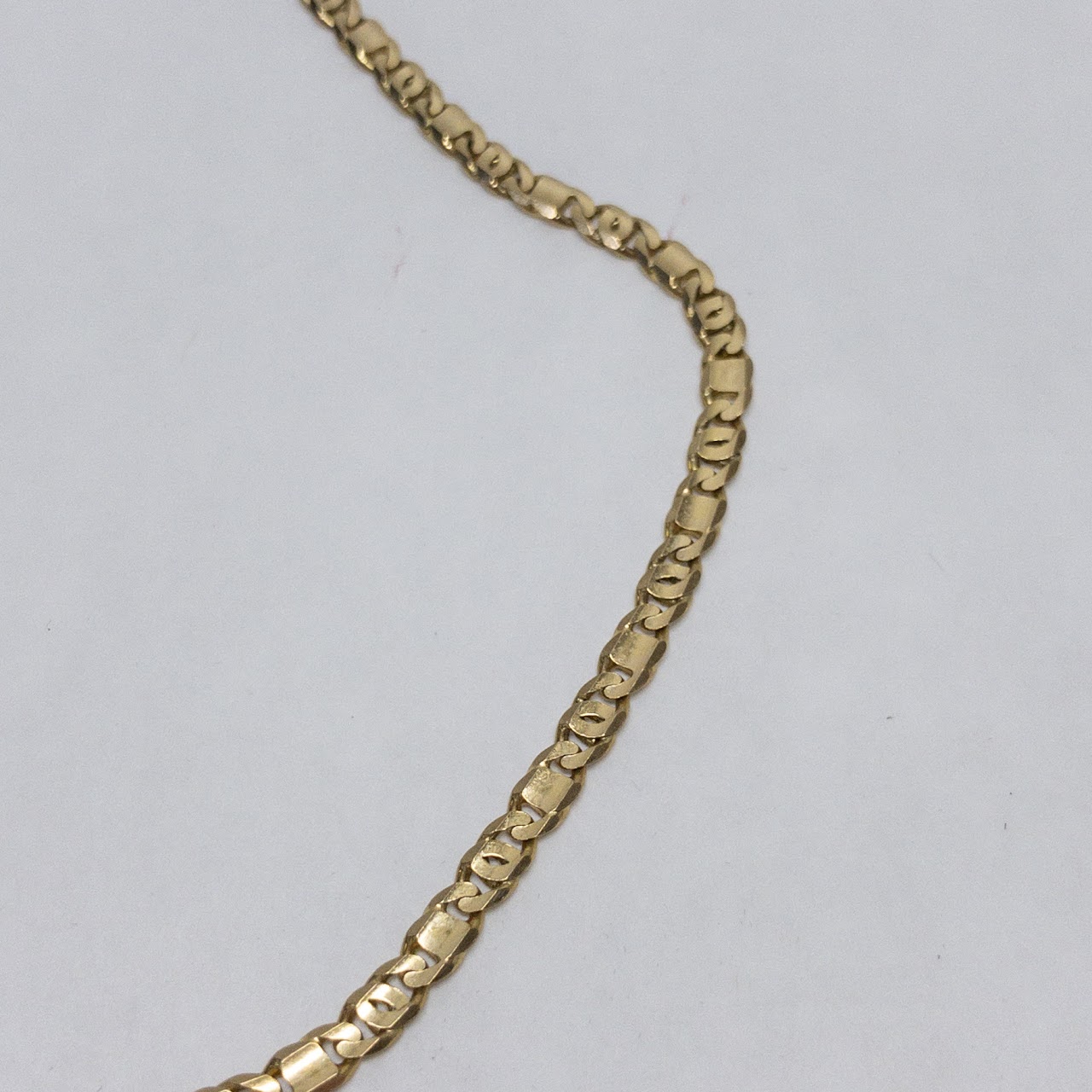 14" Gold Beveled Mariner Chain Necklace