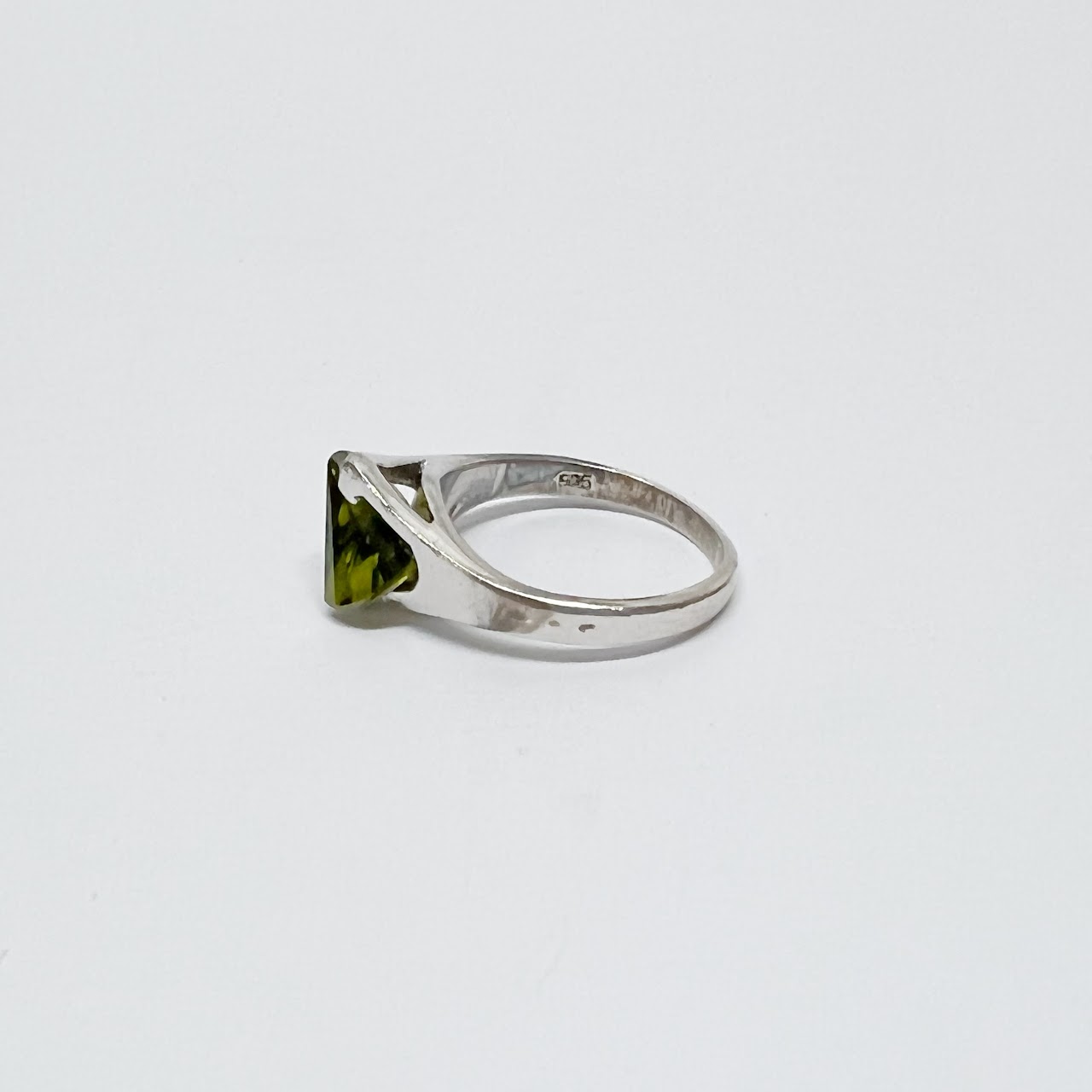 Sterling SIlver & Peridot Ring