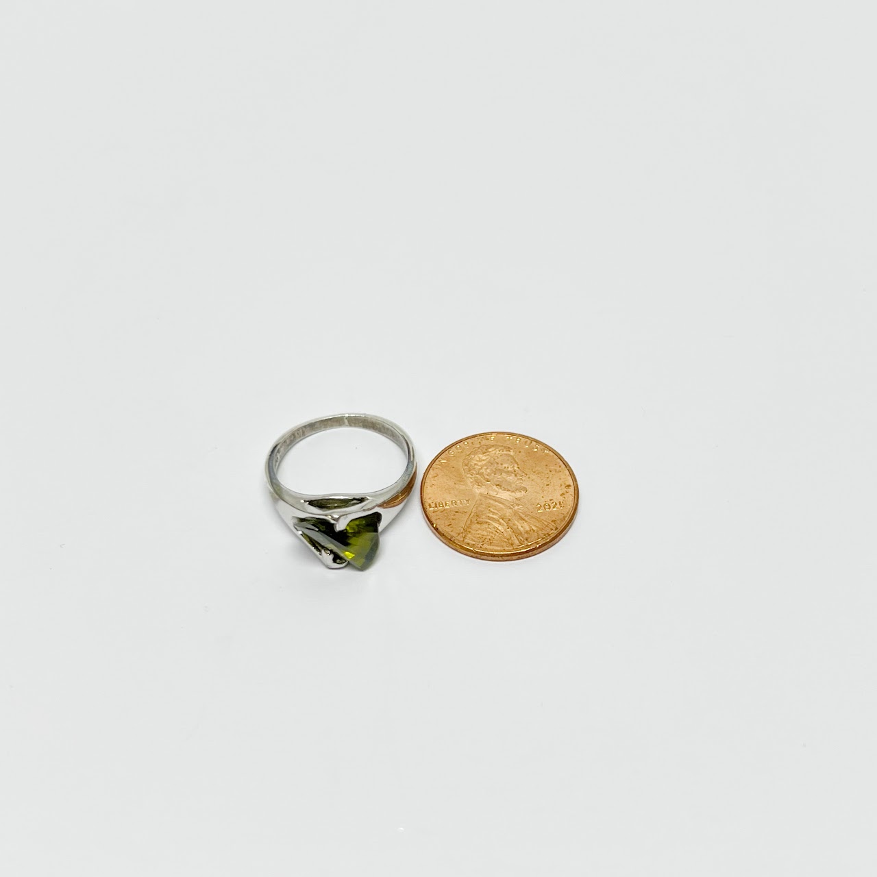 Sterling SIlver & Peridot Ring