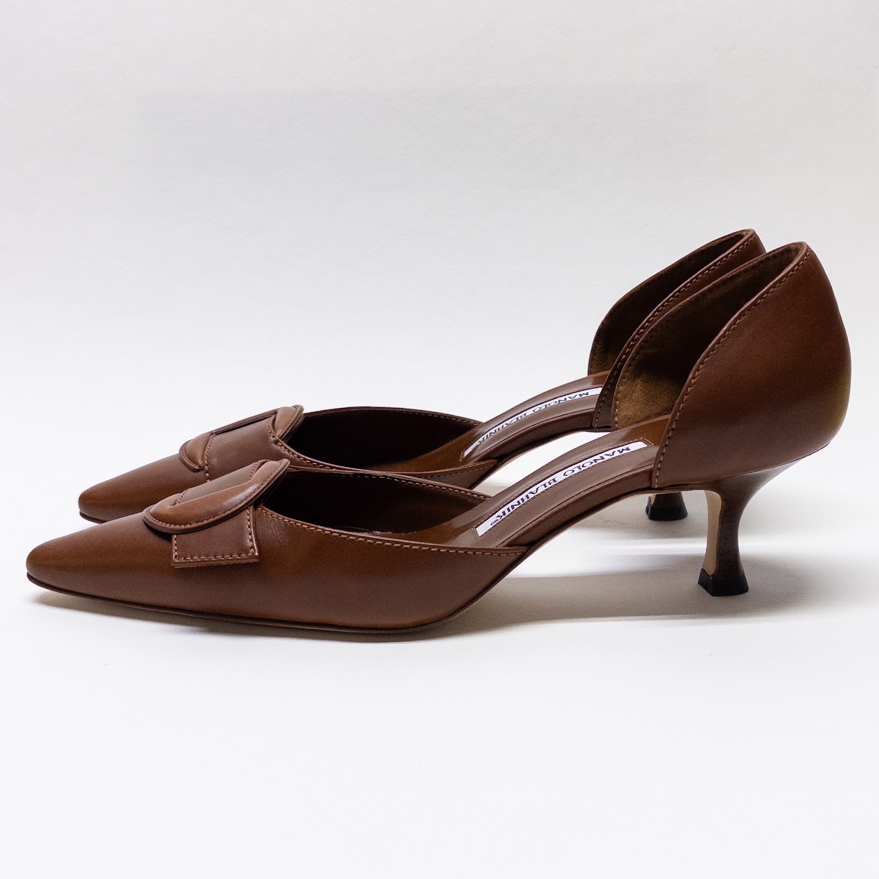 Manolo Blahnik NEW Cognac Leather Coffreny Pumps