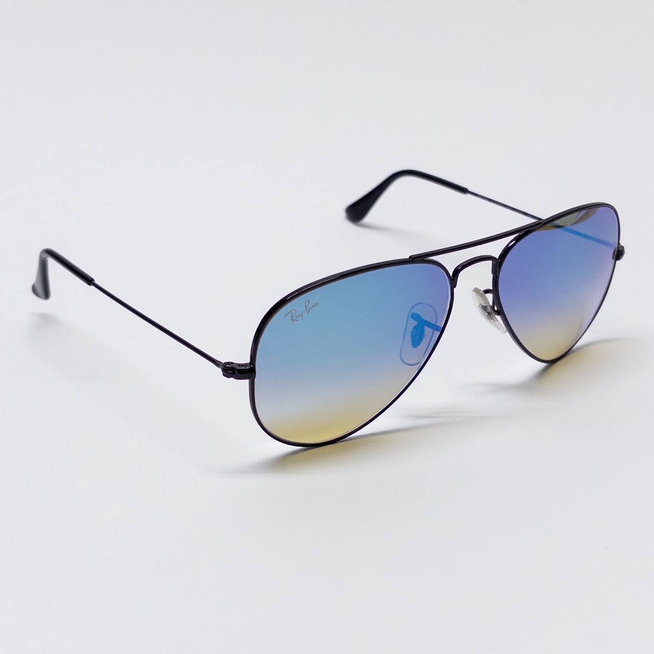 Ray-Ban Mirrored Aviator Sunglasses