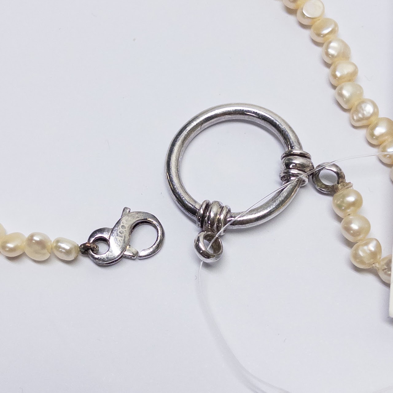 La Loop Freshwater Pearl Eyeglass Holder Loop Necklace