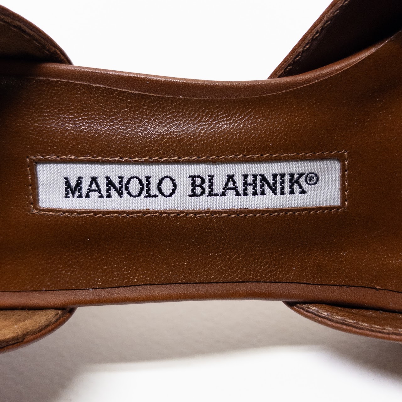 Manolo Blahnik NEW Cognac Leather Coffreny Pumps