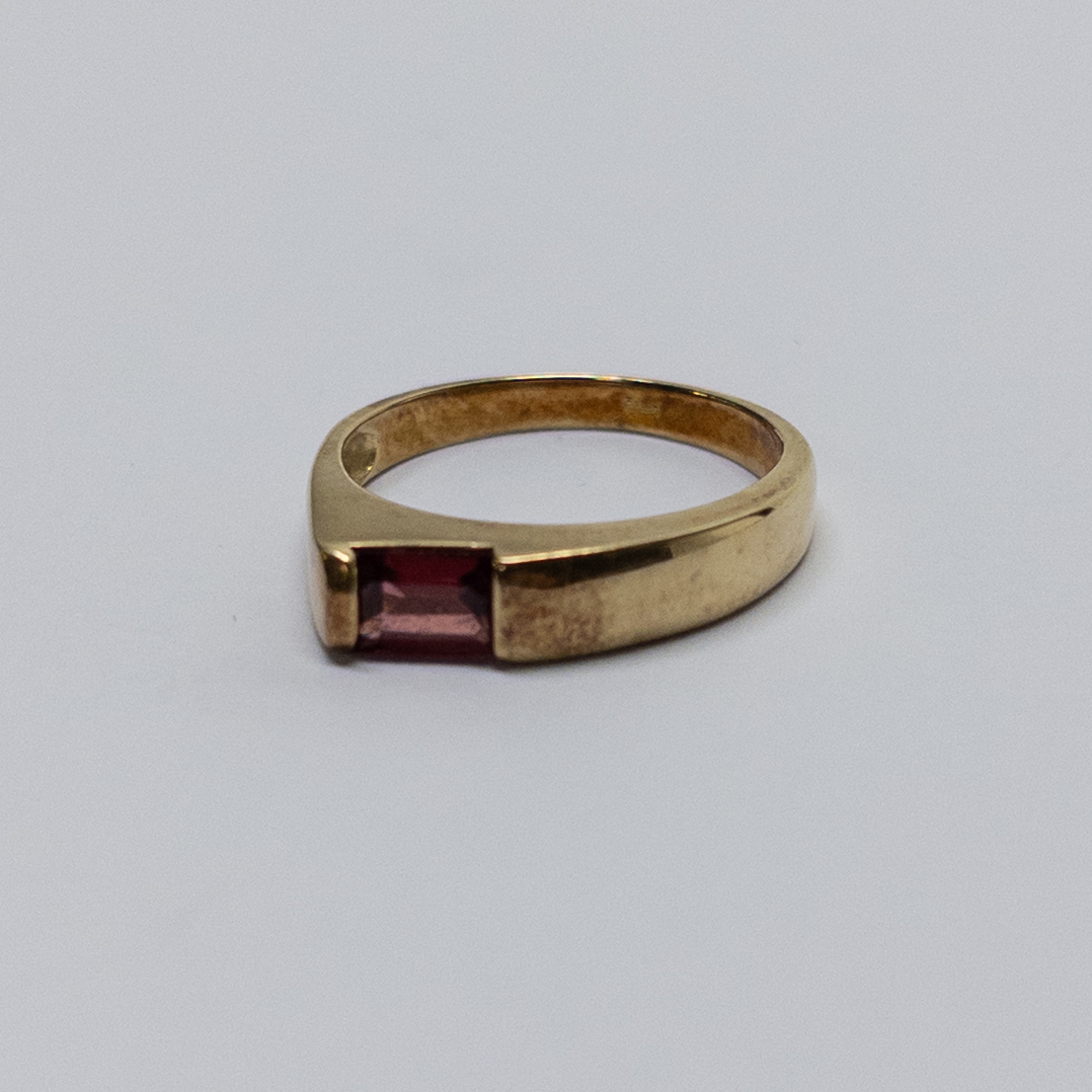 Maya Brenner 14K Gold and Garnet Ring