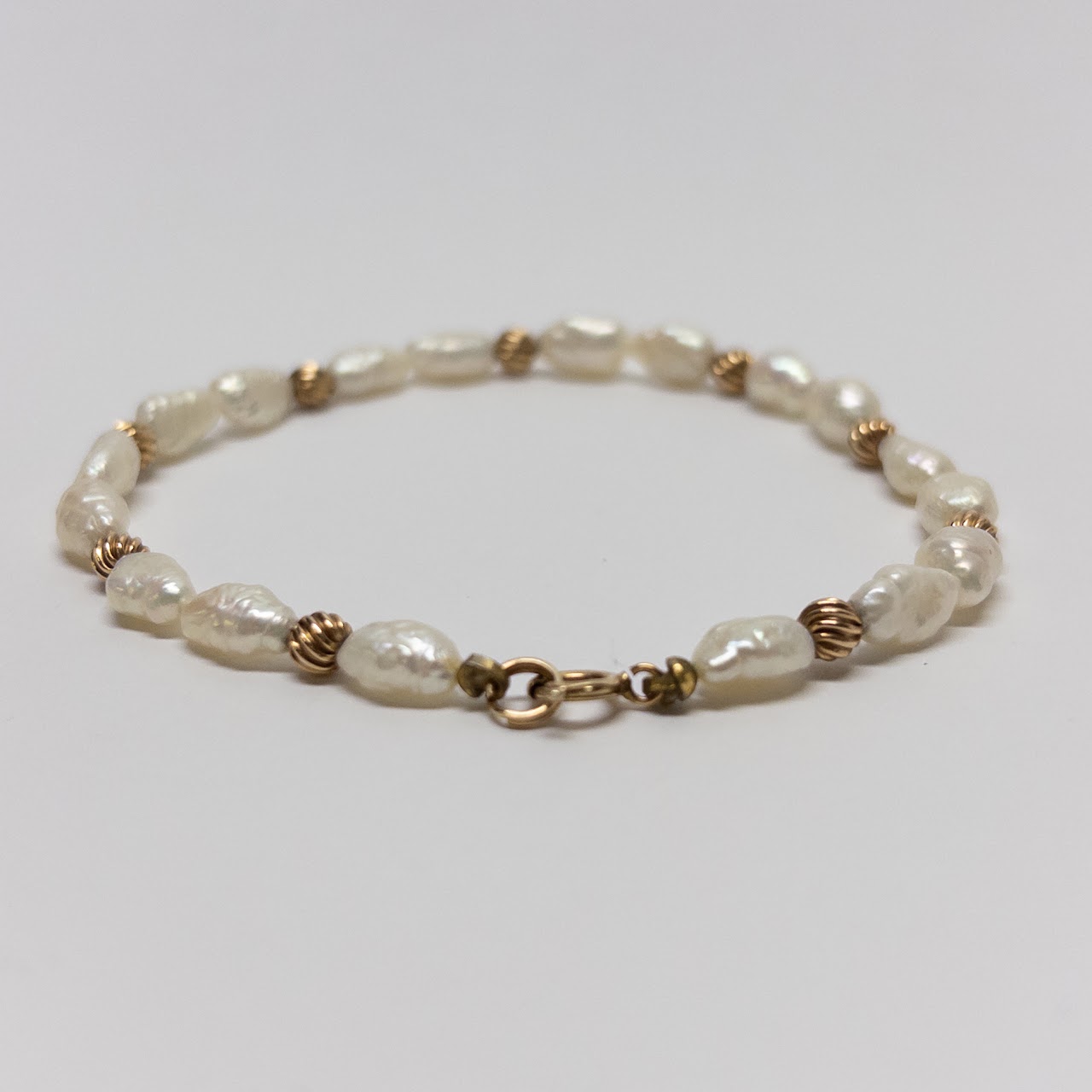 14K Gold and Seed Pearl Bead Bracelet