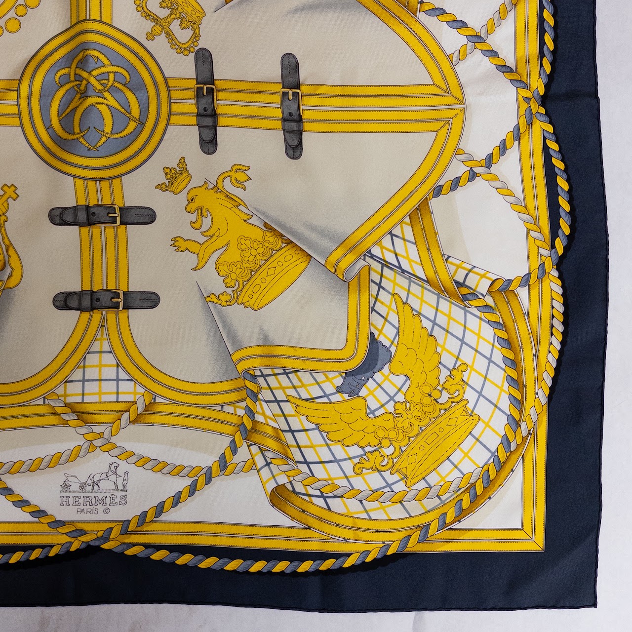 Hermès Grande Tenue Carre 90 Silk Scarf