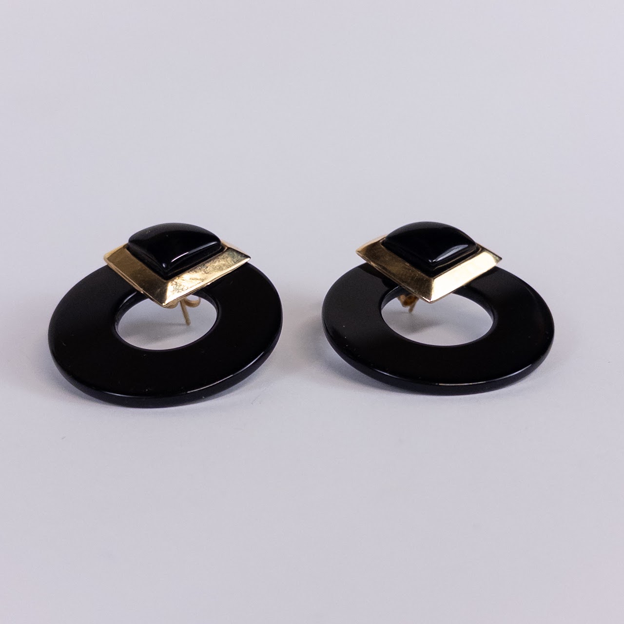 10K Gold and Black Glass 80's Deco Earrings