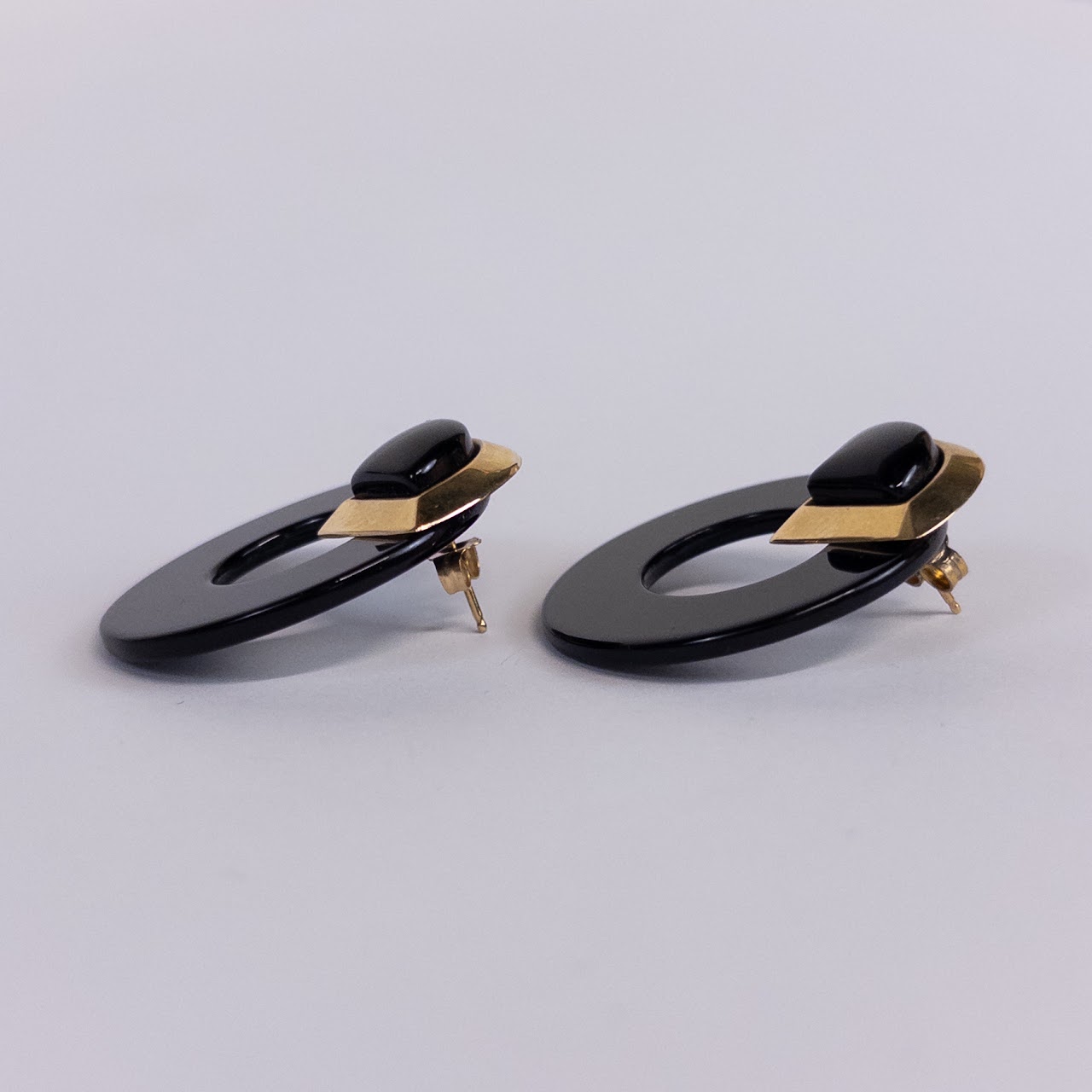 10K Gold and Black Glass 80's Deco Earrings