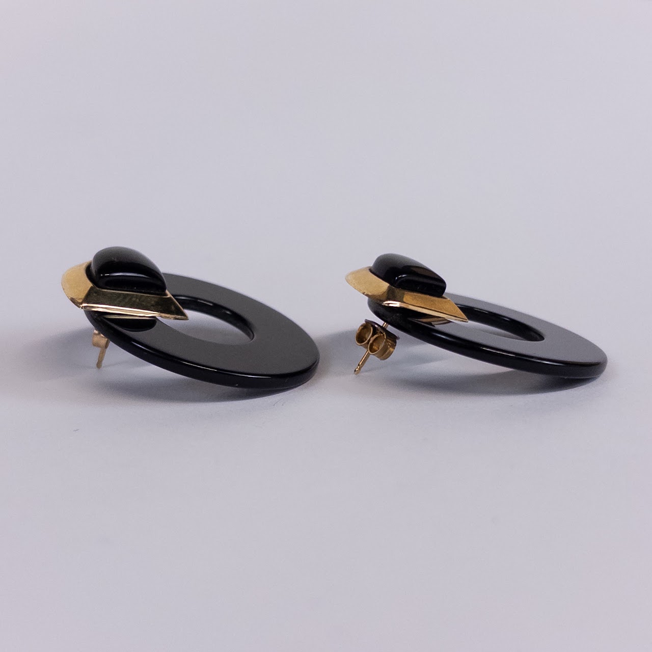 10K Gold and Black Glass 80's Deco Earrings