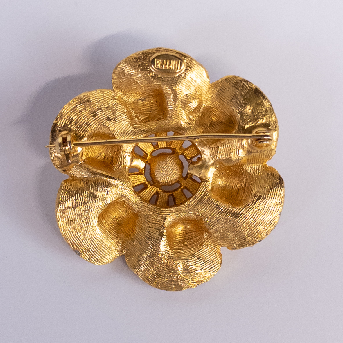 Bellini Vintage Exaggerated Floral Brooch