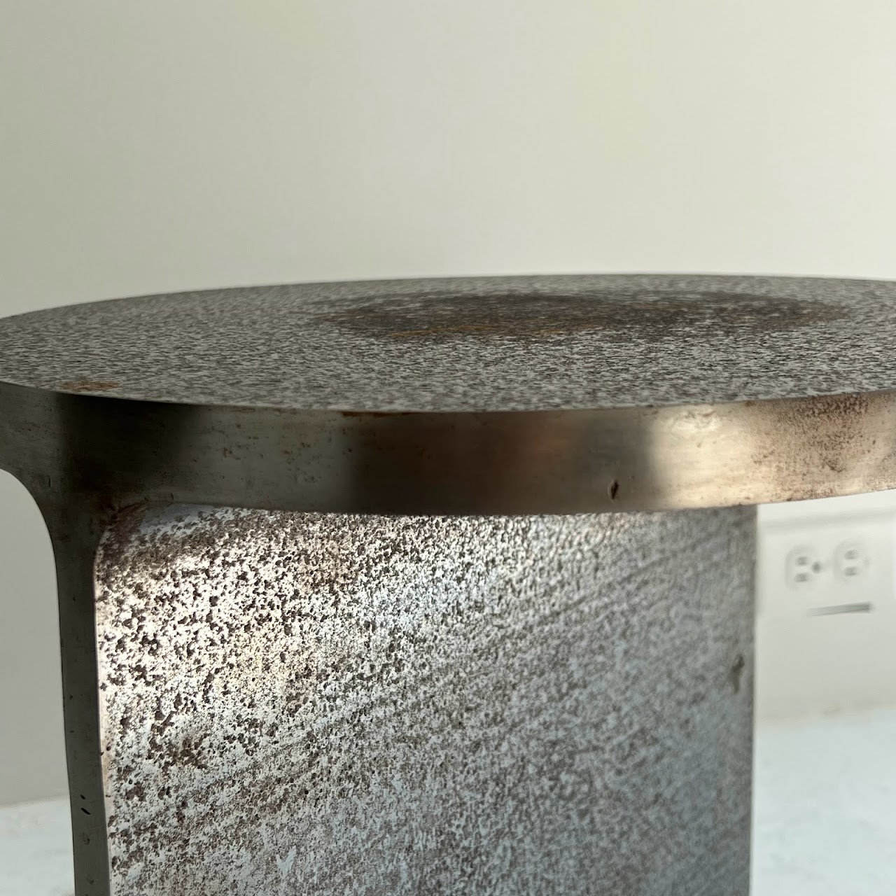 Wyeth Steel Round I- Beam End Table