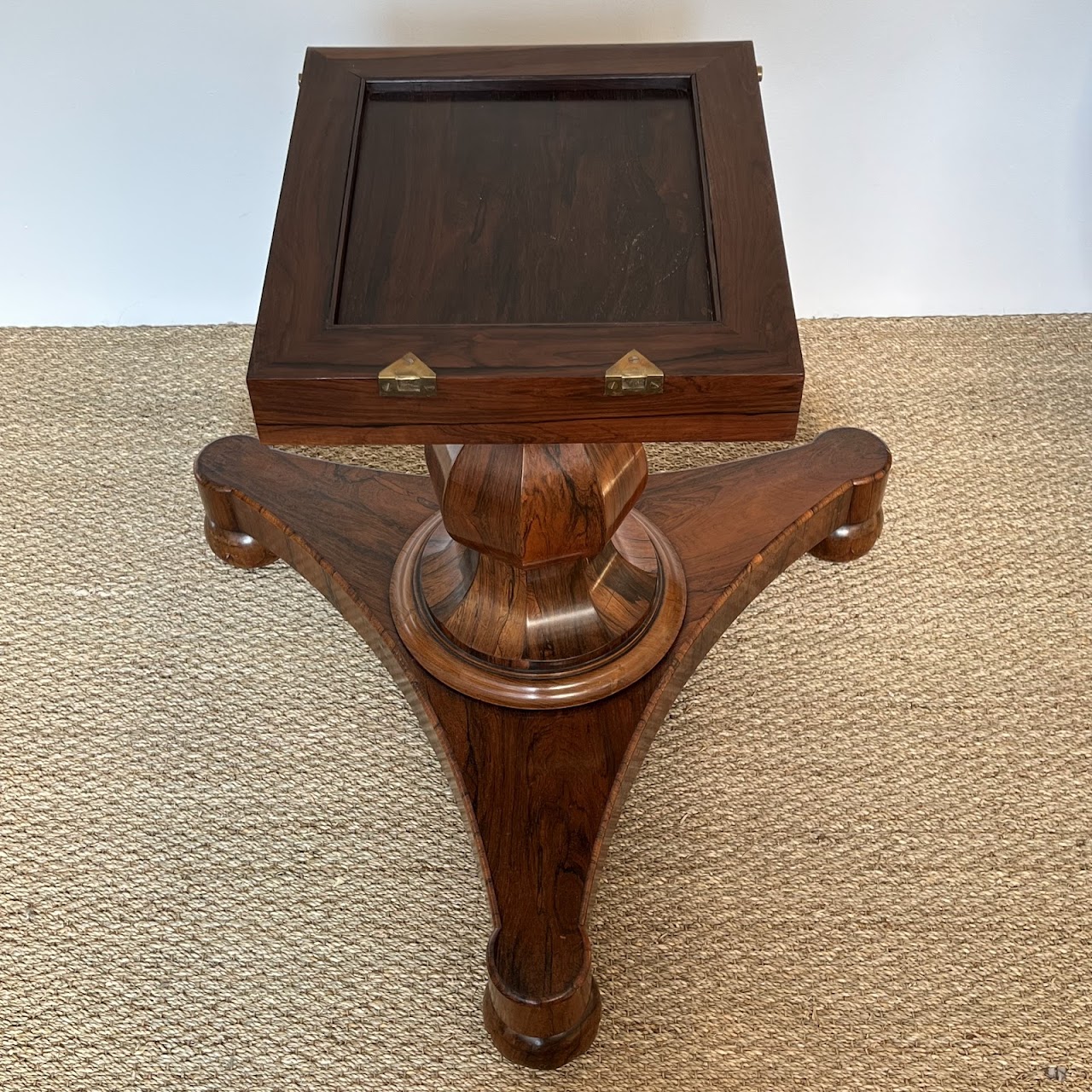 Rosewood Antique Pedestal Dining Table